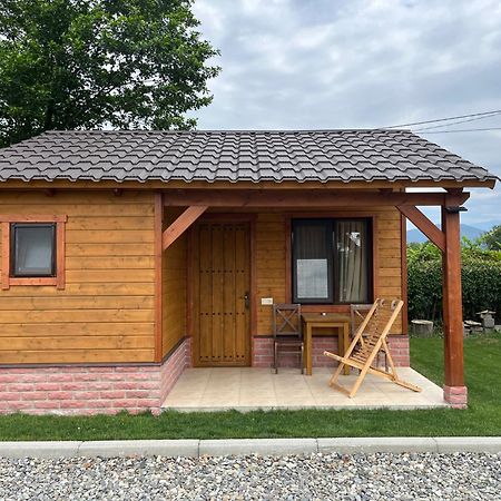 Finca Idoize Camping Hotel Akhmeta Esterno foto