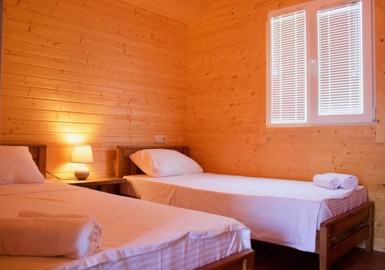 Finca Idoize Camping Hotel Akhmeta Esterno foto