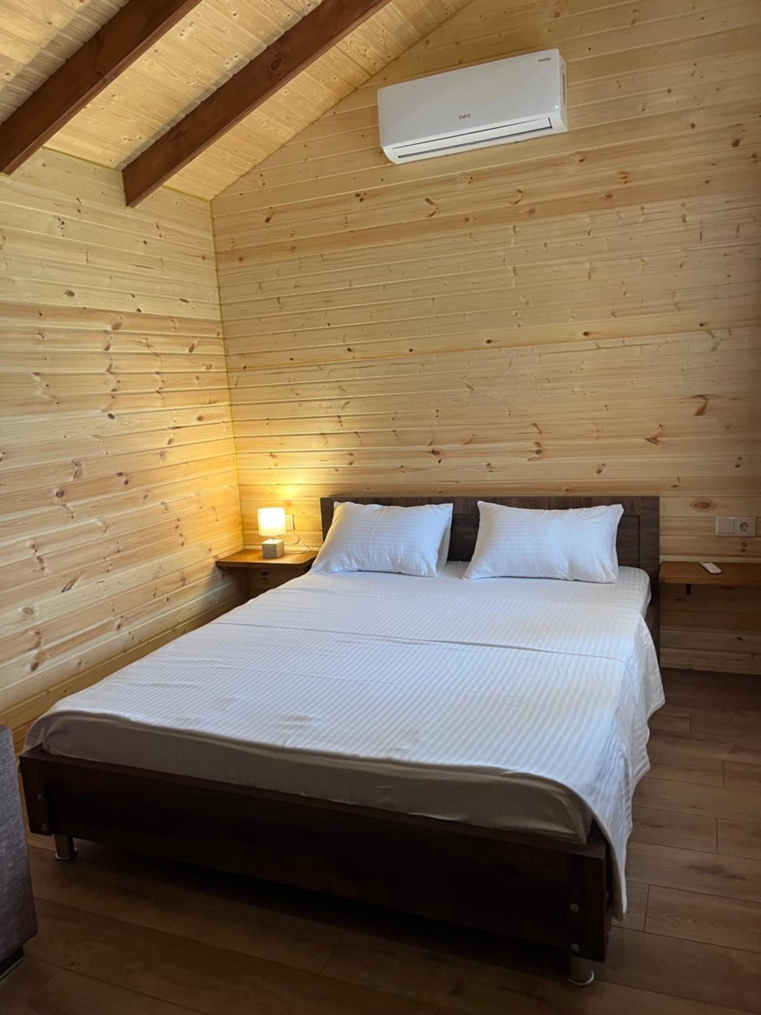 Finca Idoize Camping Hotel Akhmeta Esterno foto