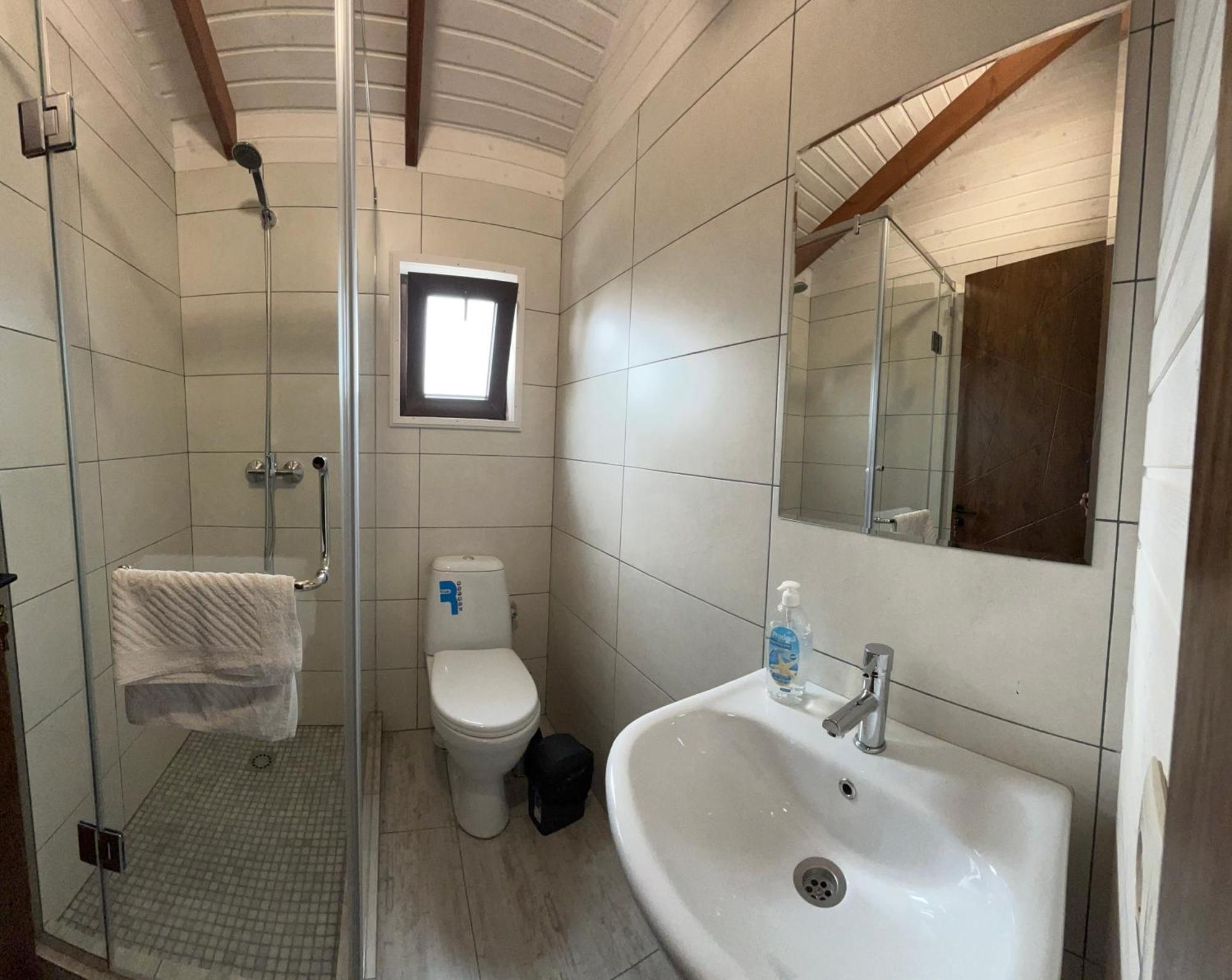 Finca Idoize Camping Hotel Akhmeta Esterno foto
